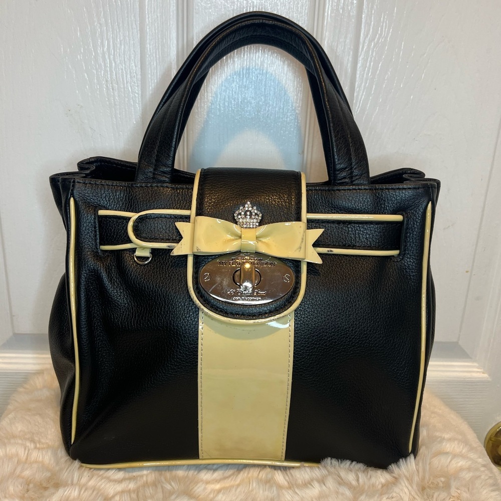 MY FLAT IN LONDON DEBUTANTE BLACK & CREAM SOFT LEATHER BOWTIE SATCHEL